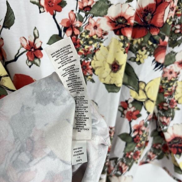 Chicos T Shirt Size 3 XL Womens White Red Gathered Floral Print Top Sweatheart - Picture 9 of 9